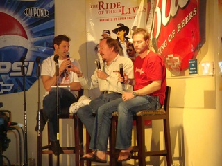 Rowdy.com Podcast Event at Legends Sports Bar