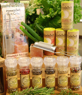Organic Heirloom Peppercorn Grinders