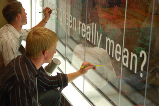 Dell�s award-winning exhibit at IDSA/ICSID 2007 Congress encouraged visitors to communicate what �green� means to them
