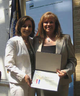 Nancy Montanez Johner, Undersecretary for Food, Nutrition, Consumer Services and Maggie LaBarbera RN, President of Nourish Interactive