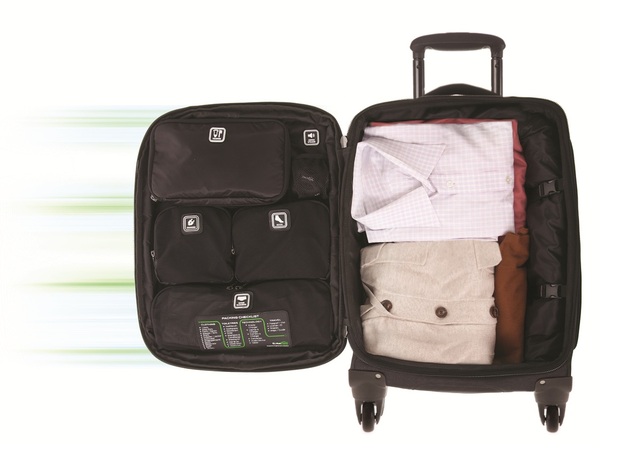 The Genius Packer 22" Carry On boasts a patent-pending Laundry Compression Technology among other genius functionalities. 