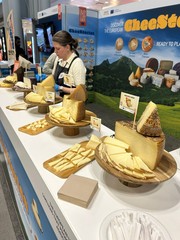 European cheeses stand out at 'Summer Fancy Food' in New York, the most important fair of the year in the US f…