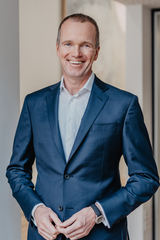 SNP Supervisory Board Extends Contract of CEO Jens Amail Ahead of Schedule