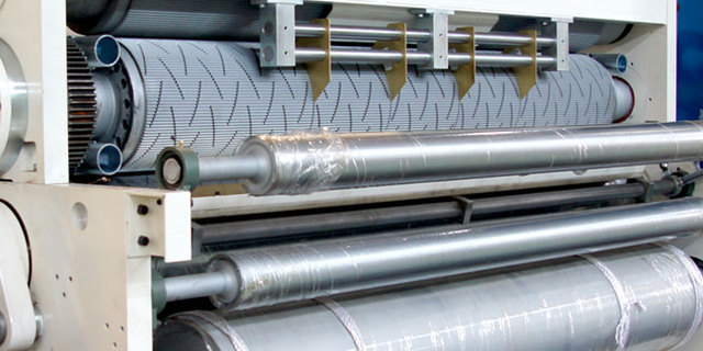 corrugating roll