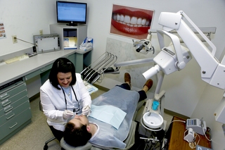 Rockland County Dentist Offers Help for TMD Sufferers