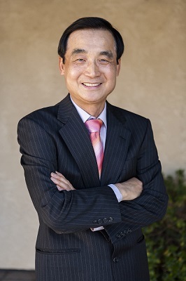 Dr. Jong-Gill Ahn's Ridgecrest dental office specializes in high-tech dental care that allows for comfortable and same-day dental treatments.