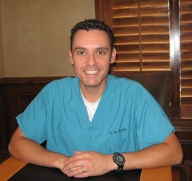 Dr. Roy Moscattini brings his patients the benefits of laser dentistry and a surgical microscope for comfortable care and precise treatment planning.