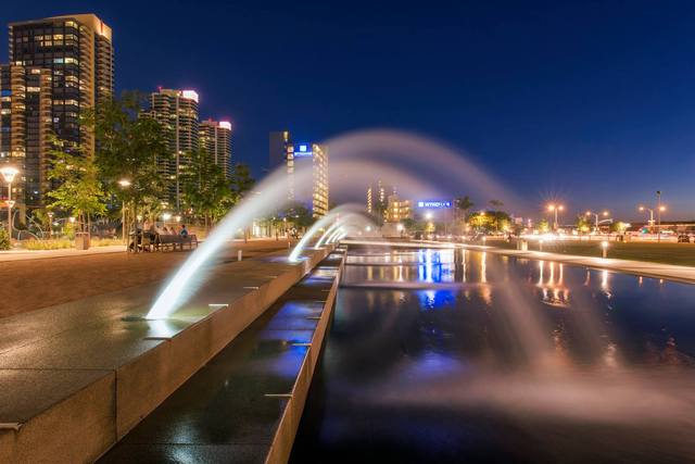 The ASLA San Diego announced the 2014 awards and The County Administrative Center Waterfront Park Received an Award of Honor.  Images were shot by Brad Anderson of ArchitecturalPhotographyInc.com.