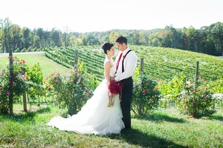 Stafford's Own Potomac Point Winery is awarded by Weddingwire and Washingtonian Bride & Groom