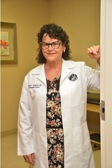 Independent Medical Examination or IME Offered by Double Board Certified Orthopedic Surgeon and Sports Medicine Physician Dr. Stacie Grossfeld in Louisville, Kentucky
