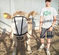 4-H Member Colton Sterling with his steer