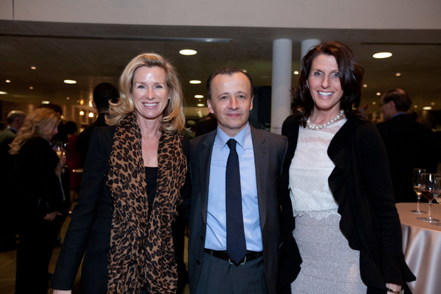 Barbara Macdonald; Armando Mano, Co-owner Centro Restaurant & Dinner Culinary Director; Valerie McMurtry, President & CEO Holland Bloorview Foundation