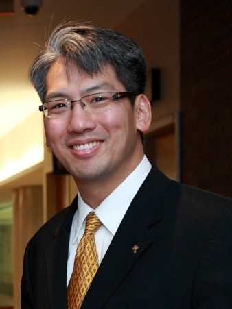 Dr. Tom Chau named vice president of research and director of the Bloorview Research Institute 