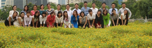 Team members of Viet Center Tourist.,ltd (VietnamTourPedia.com)