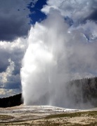 See Yellowstone National Park's Old Faithful geyser free on National Public Lands Day, Sept. 29