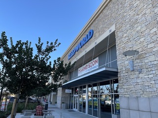 Mancini's Sleepworld opens their 36th store at Livermore, East Bay Area