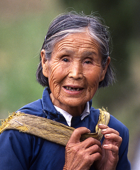 Peasant farmer near Haungshan