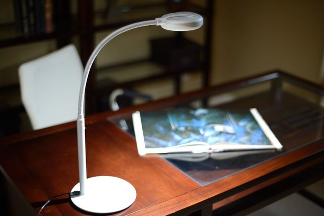 Cielux FLEX LED Desk Lamp
